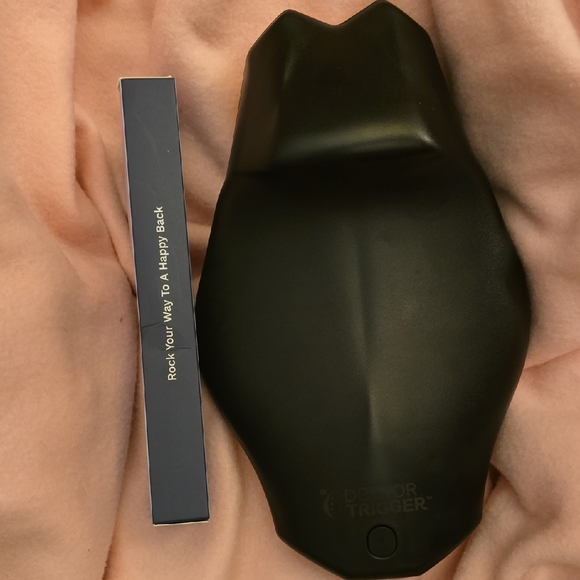 Rocker 2.0 Orange Massage Tool - Picture 2 of 3